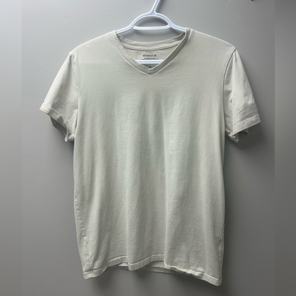 Basique Men’s Cream V Neck T Shirt - Picture 1 of 4